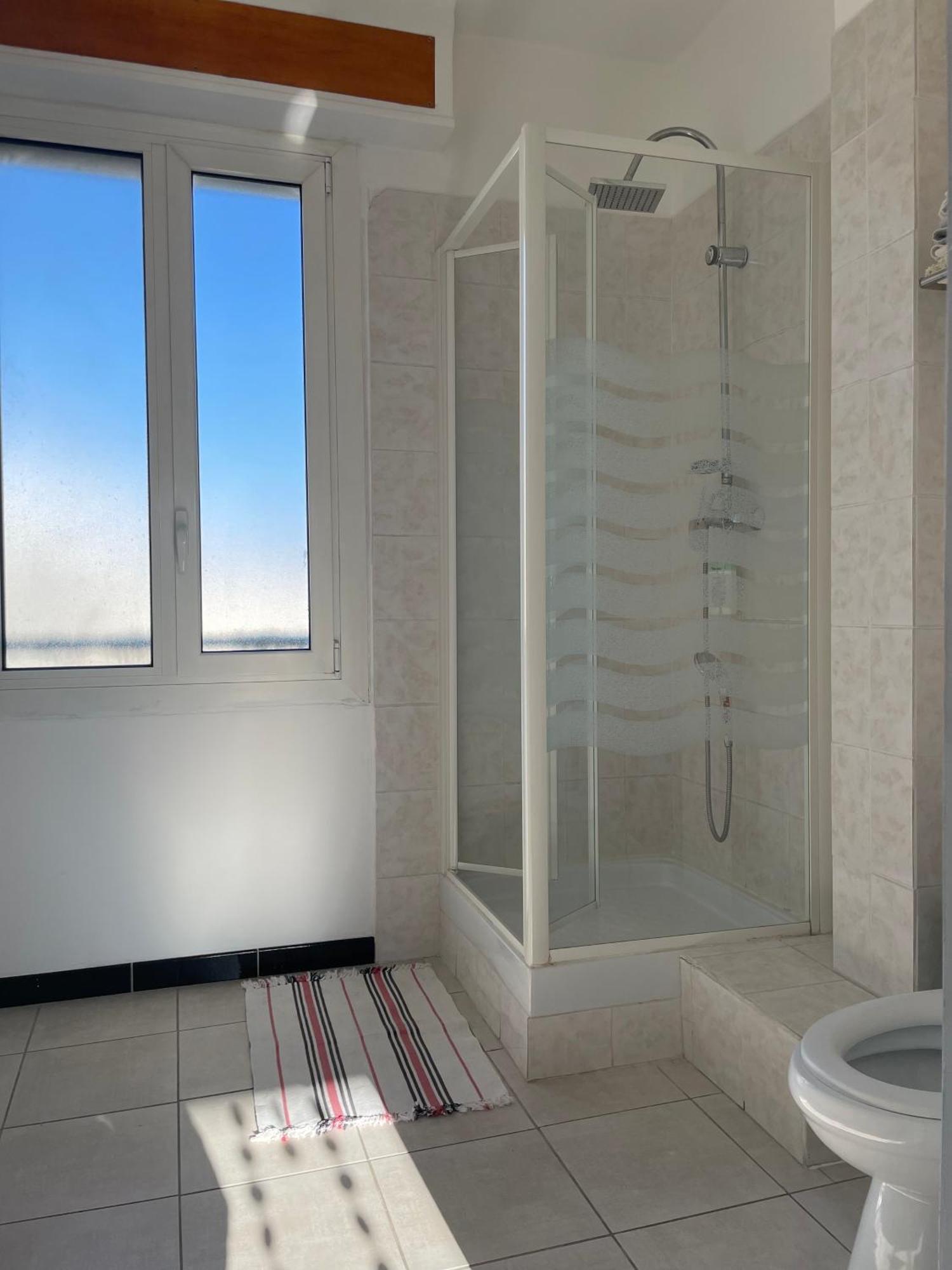4 Personnes Appart 60 M2 Terrasse 35M2 Sejour Sud 2 Vraies Chambres Gare Saint-Charles Universite Marsella Exterior foto